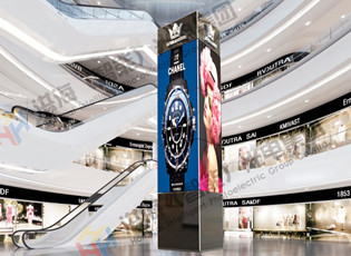 LED旋轉(zhuǎn)屏優(yōu)勢(shì)與特點(diǎn)，高鐵站、飛機(jī)場(chǎng)、商場(chǎng)是否適合？